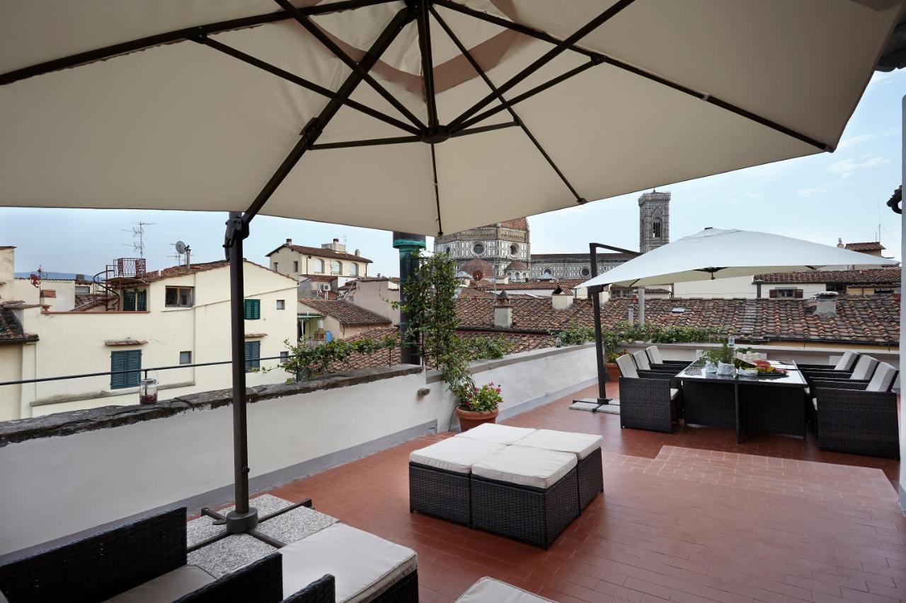 Penthouse With Big Terrace Duomo View Apartment Firenze Bagian luar foto