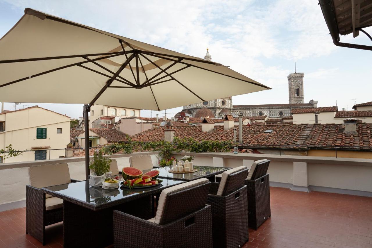 Penthouse With Big Terrace Duomo View Apartment Firenze Bagian luar foto