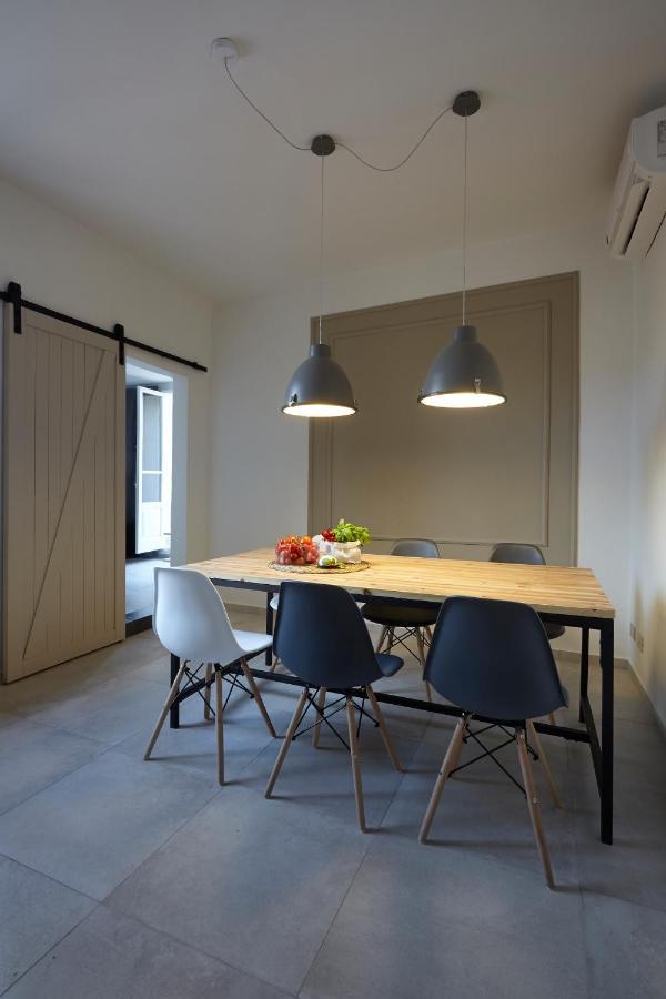 Penthouse With Big Terrace Duomo View Apartment Firenze Bagian luar foto