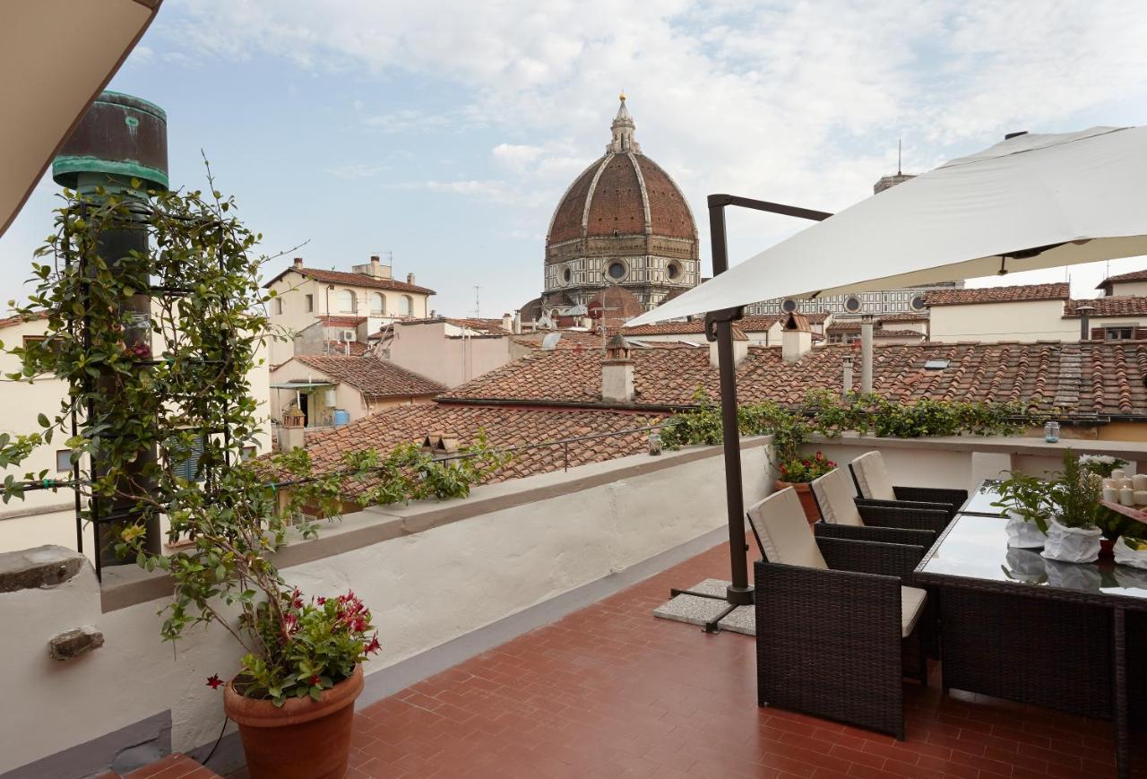 Penthouse With Big Terrace Duomo View Apartment Firenze Bagian luar foto