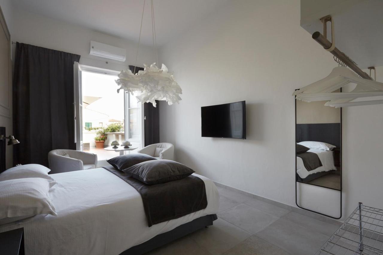Penthouse With Big Terrace Duomo View Apartment Firenze Bagian luar foto